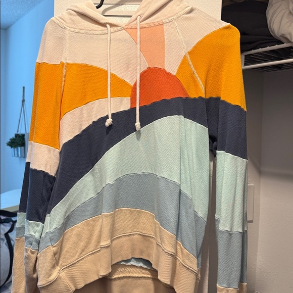 Faherty Soleil Abstract Sun Print Long Sleeve Pullover Hoodie - Picture 7 of 9